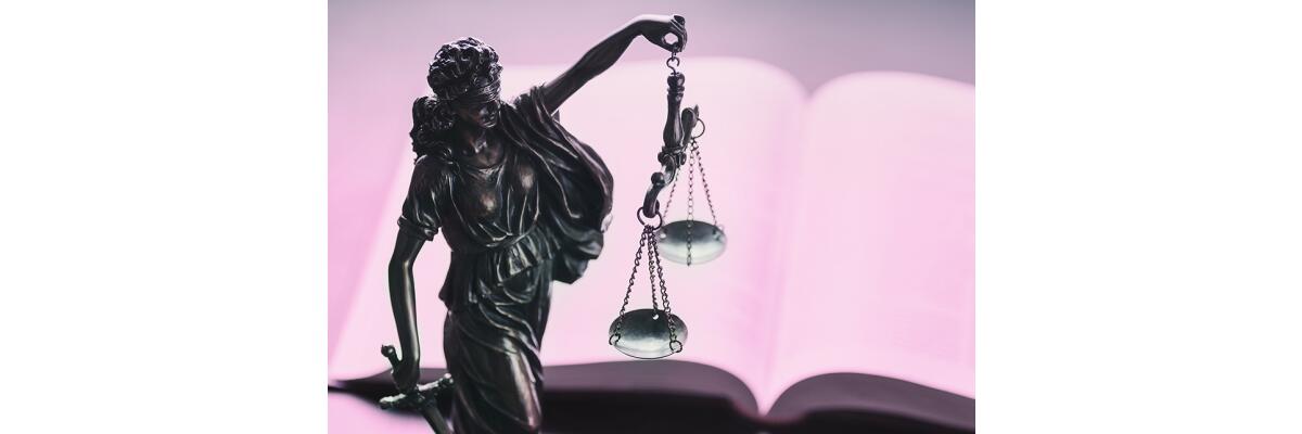 Weitere Regulierung von E-Zigaretten &amp; Liquids - Weitere Regulierung von E-Zigaretten &amp; Liquids